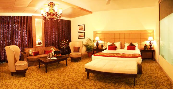 Hotel Centre Point Nagpur Esterno foto