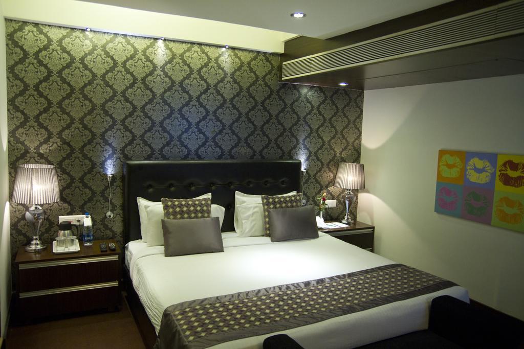 Hotel Centre Point Nagpur Esterno foto